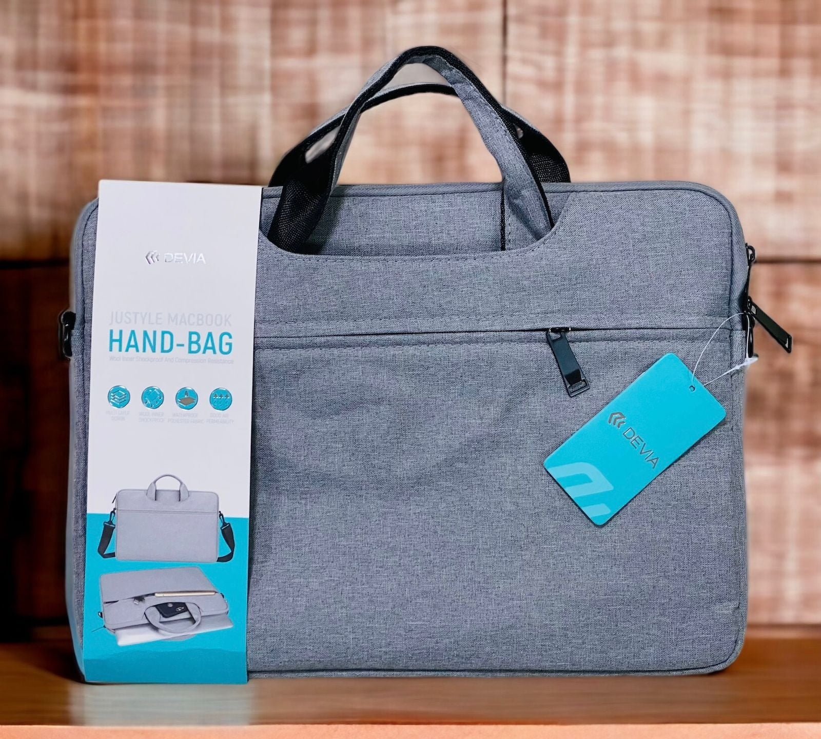 DEVIA JUSTYLE HAND BAG MACKBOOK PRO 15.4 & 16.2 thumbnail 3