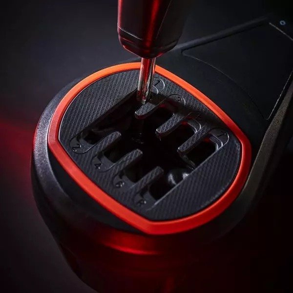 Enhance Your Racing Experience with the Thrustmaster TH8S Shifter Add-On for PS5/PS4/Xbox Series thumbnail 4
