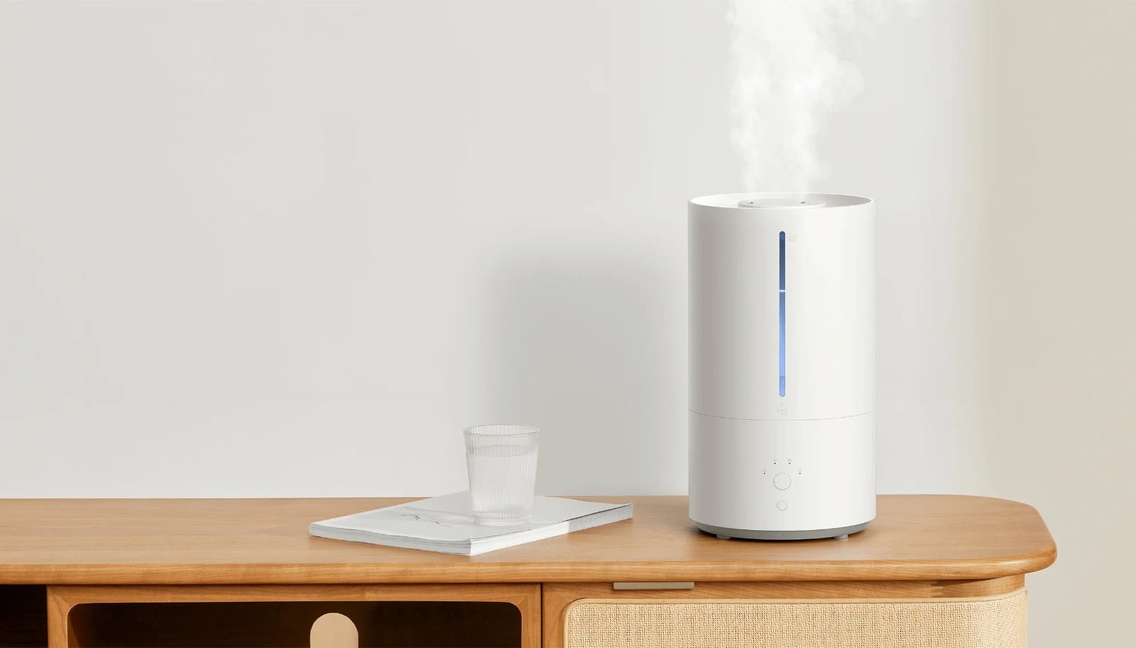 Experience Smart Comfort with the Xiaomi Smart Humidifier 2 in White thumbnail 2