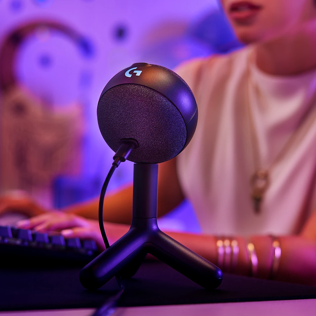 LOGITECH G YETI ORB CONDENSER RGB GAMING MIC WITH LIGHTSYNC USB BLACK 988-000551 thumbnail 4