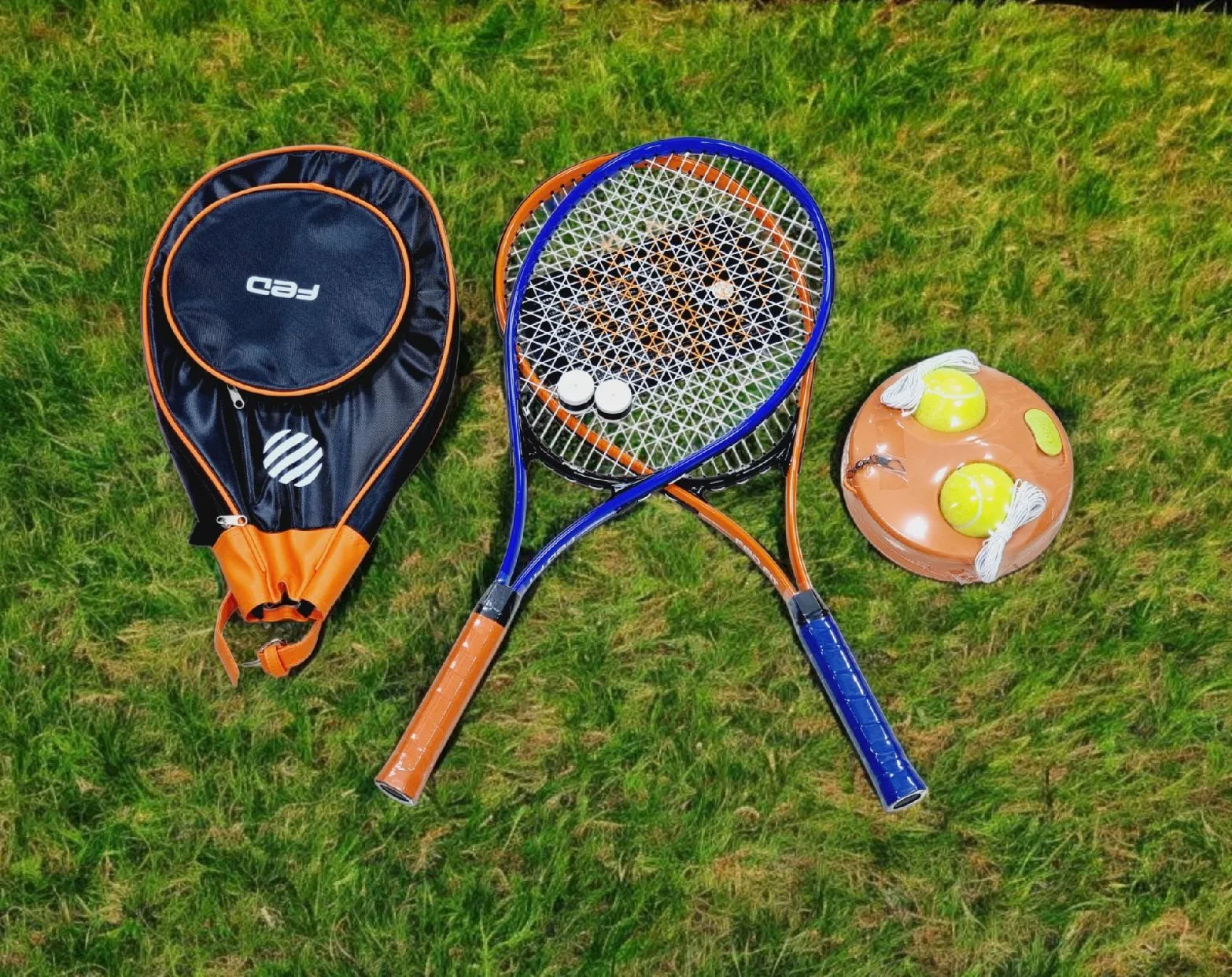 TENNIS RACKET SET