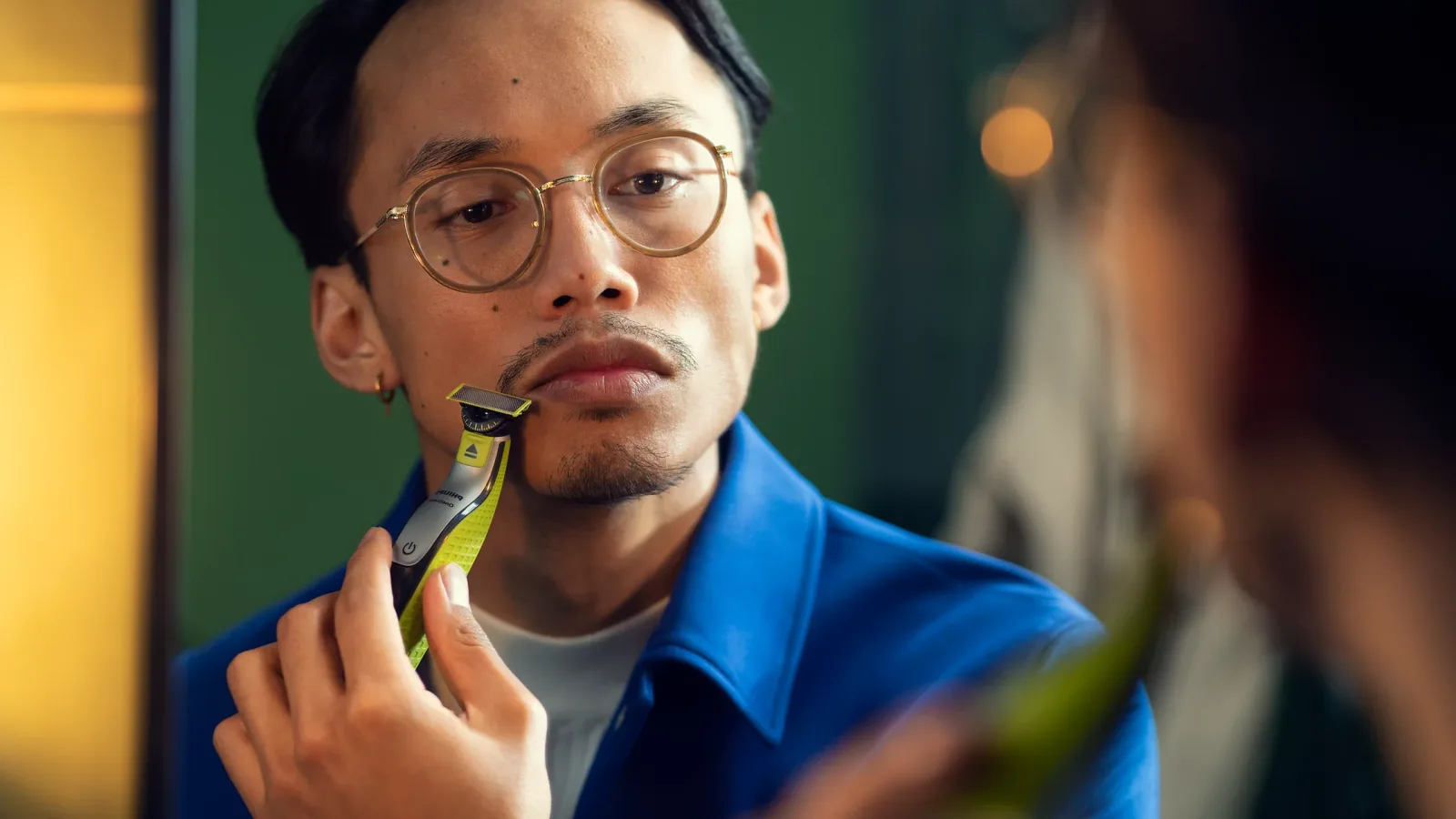 PHILIPS NORELCO ONEBLADE 360 FACE + BODY ELECTRIC TRIMMER AND SHAVER QP283470 thumbnail 6