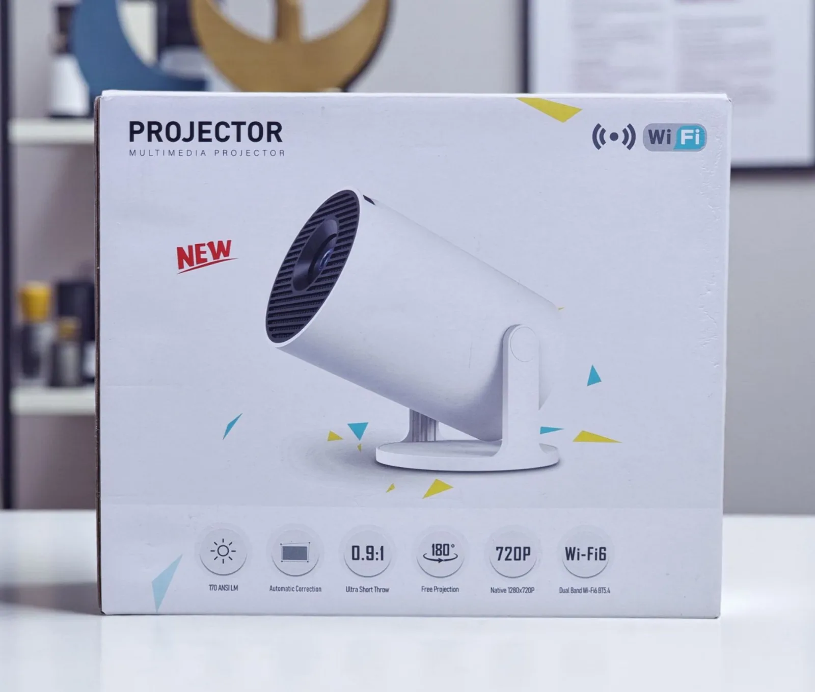 ULTRA HD HIGH DYNAMICS RANGE PROJECTOR HY300