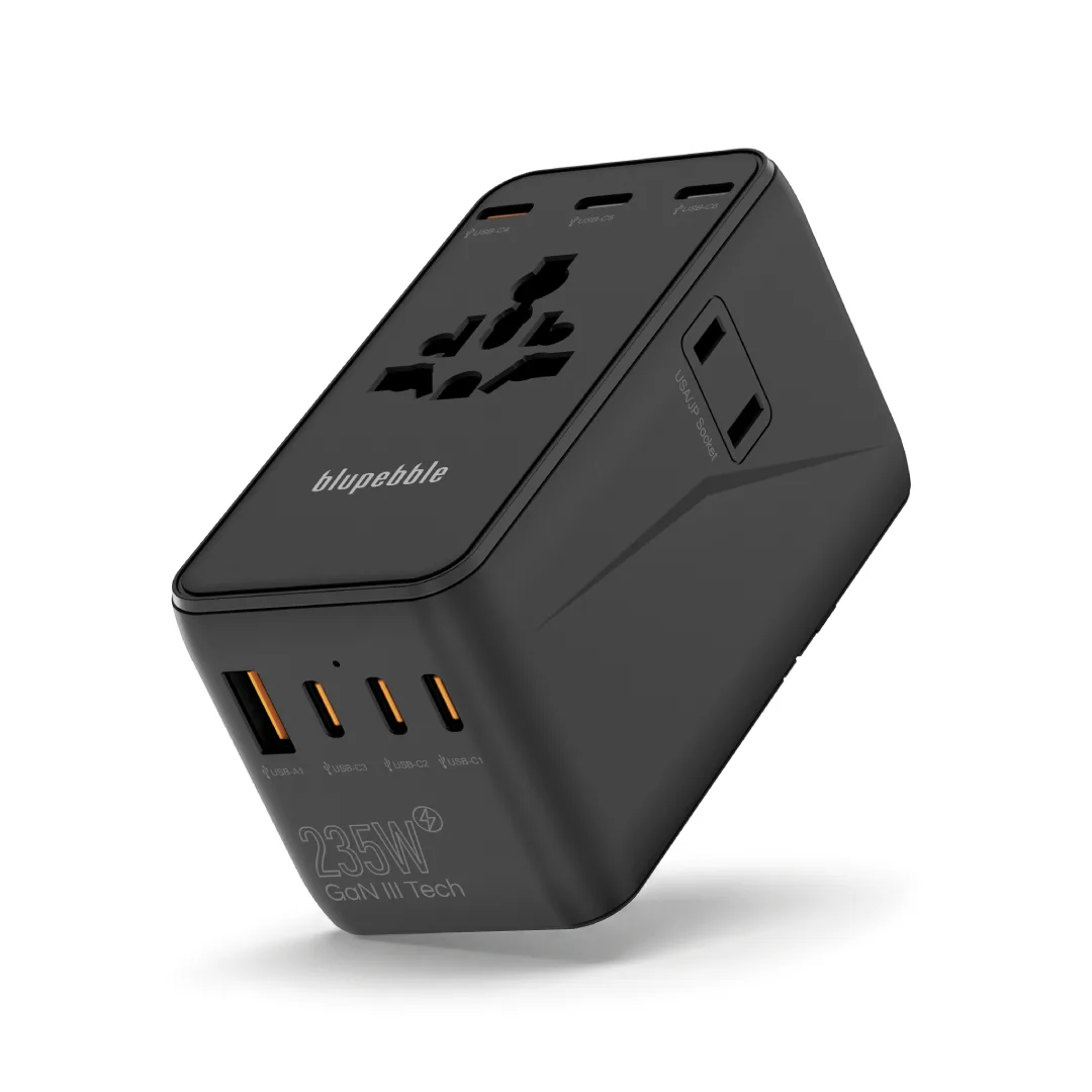 BLUPEBBLE PASSPORT 11 235W UNIVERSAL TRAVEL ADAPTER BLACK BP-TVL011-BK