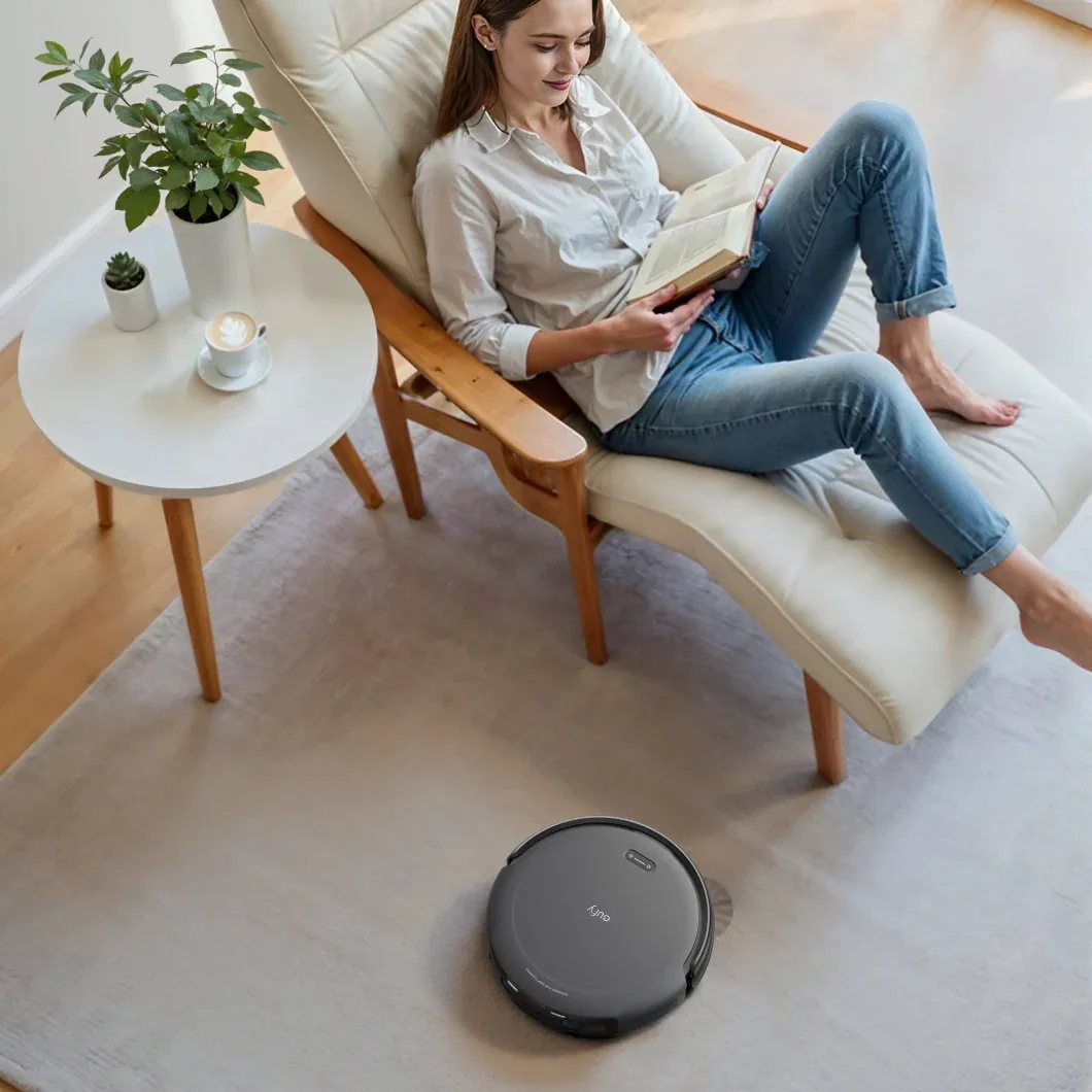 EUFY C10 ROBOT VACUUM WITH AUTO-EMPTY STATION BLACK T2292V11 thumbnail 5