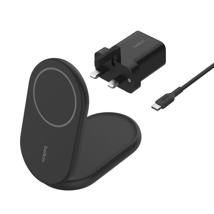 BELKIN BOOST CHARGE 15W MAGNETIC FOLDABLE CHARGER BLACK WIB007MYBK thumbnail 2
