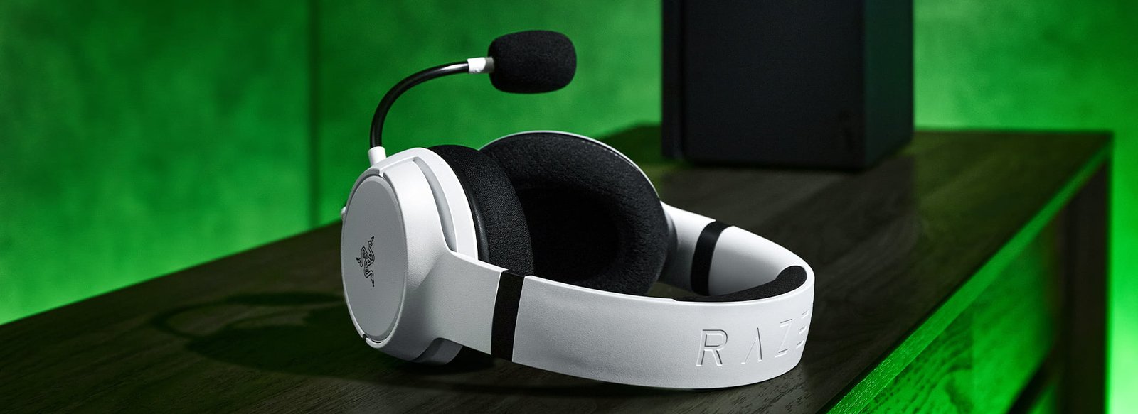 RAZER KAIRA WIRED GAMING HEADSET FOR XBOX XS WHITE SERIES RZ04-03970300-R3M1 thumbnail 2